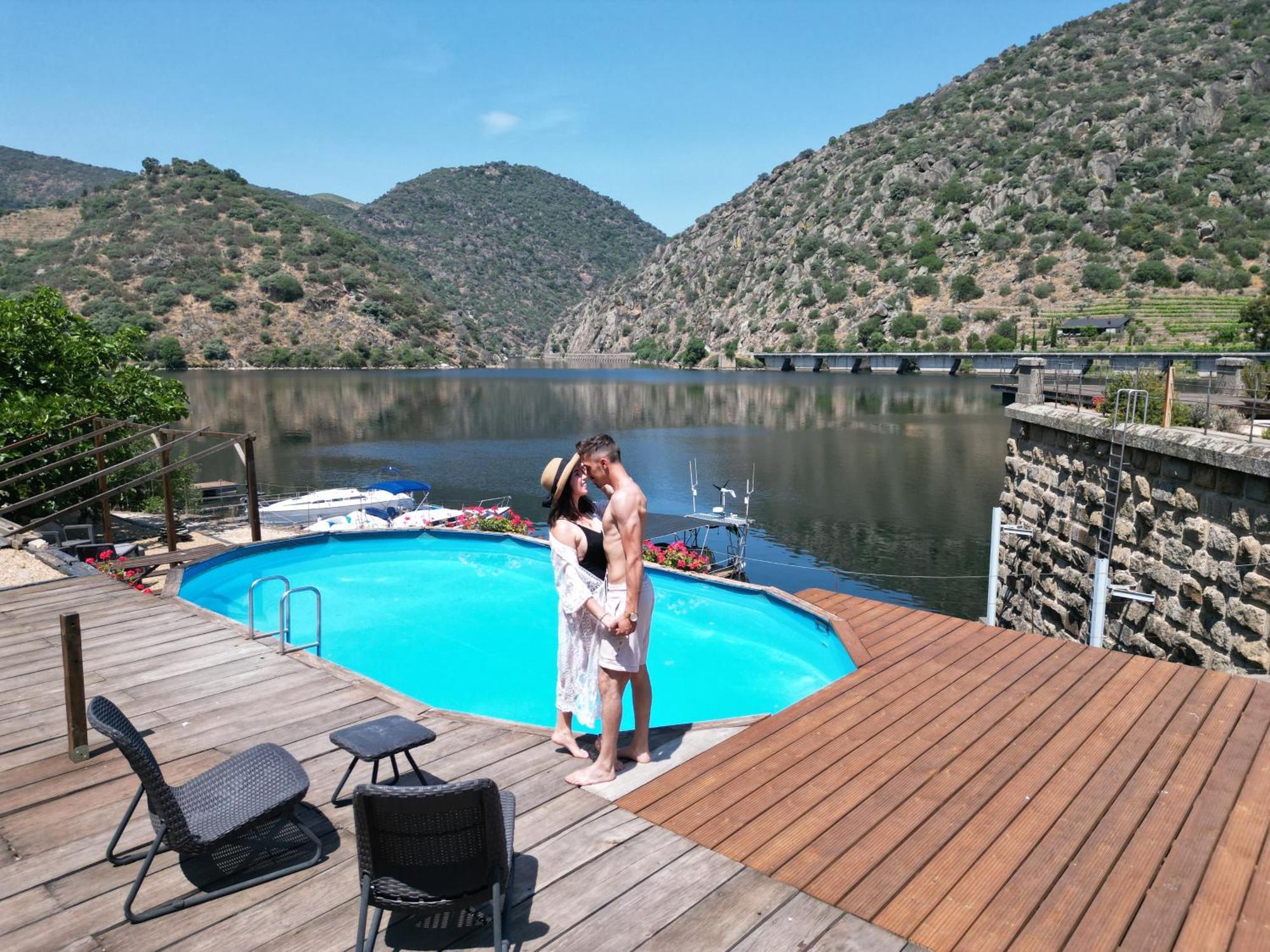 Hotel na wodzie Douro Yacht Charter & São João da Pesqueira