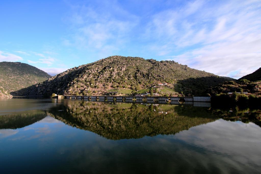 Douro Yacht Charter & São João da Pesqueira