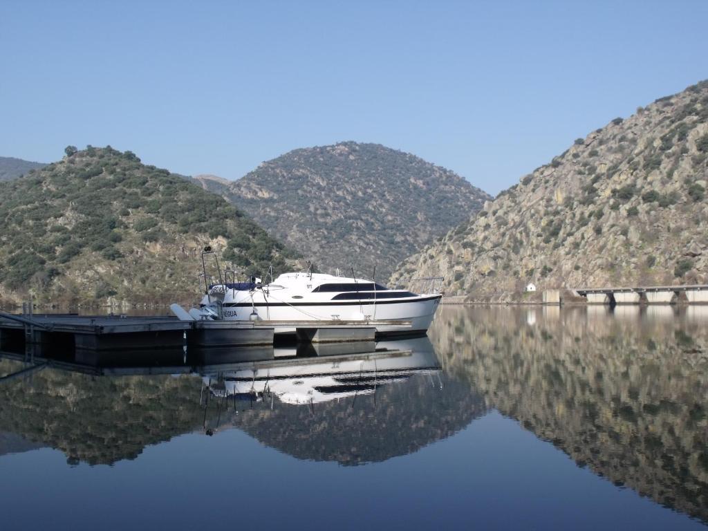 Douro Yacht Charter & Hotel na wodzie
