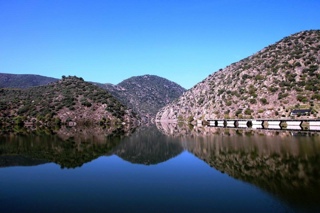 Douro Yacht Charter & 3* Sao Joao da Pesqueira